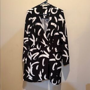 Black & White Brushstroke Blazer - No Brand